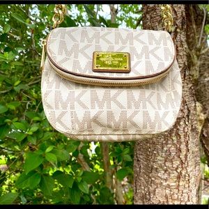 Michael Kors  míní bág purse